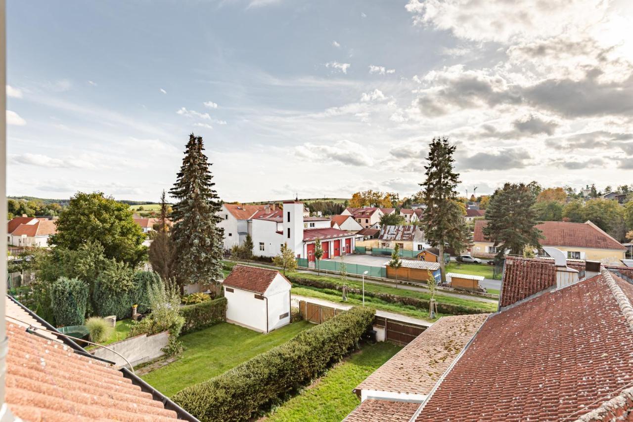 Hotel Pivonka Slavonice Exterior foto